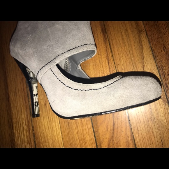 Harajuku Lovers Gwen Stefani Ankle Boots Open Cut Out Grey Gray Suede Leather 9 - Picture 14 of 16